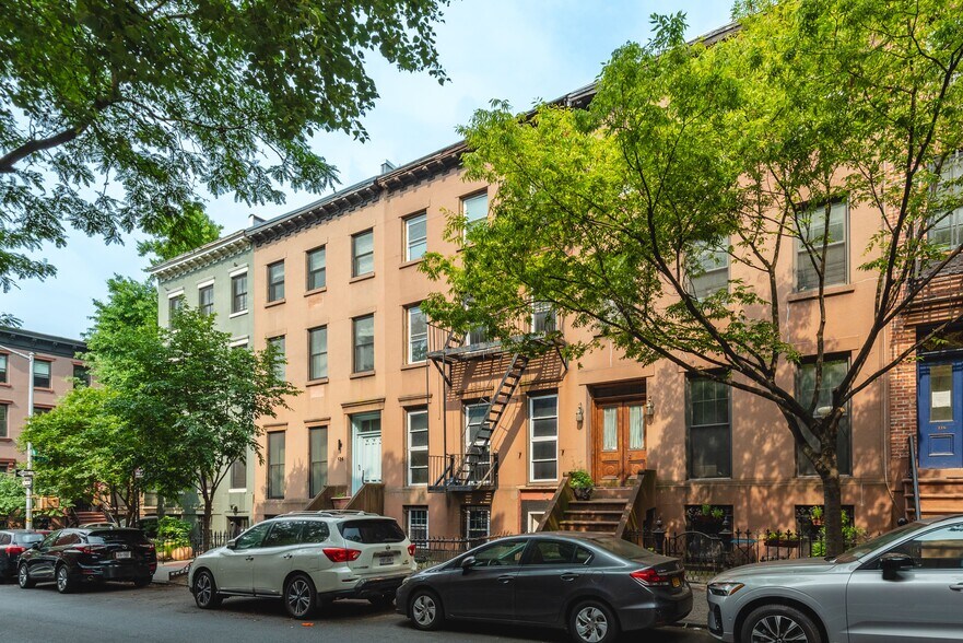 More Photos Of 122 Hoyt St, Brooklyn Multifamily For Sale