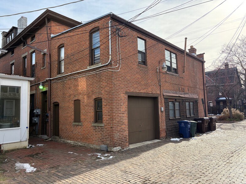 More Photos Of 537-539 S 5th St, Columbus Storefront Retail Residential For Sale