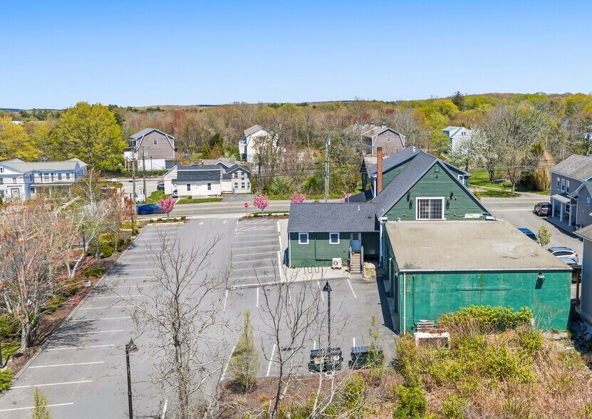 More Photos Of 13 Fort Hill Rd, Groton Storefront Retail Residential For Sale