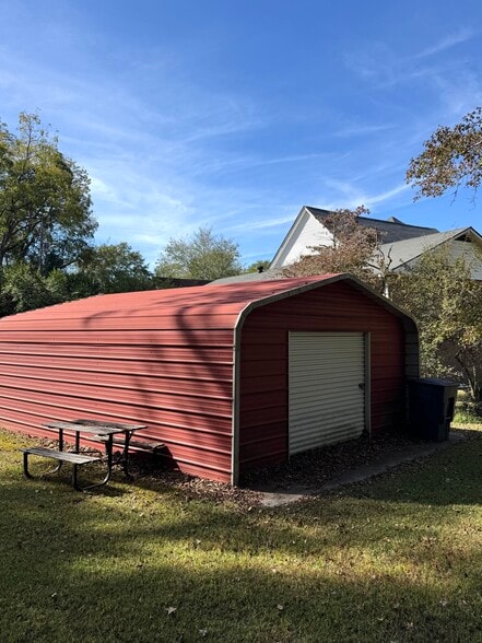More Photos Of 216 Broad St, Warm Springs Religious Facility For Sale