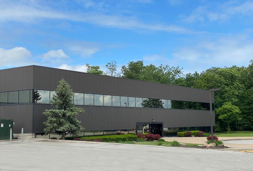 More Photos Of 5001 US Highway 30 W, Fort Wayne Medical For Lease