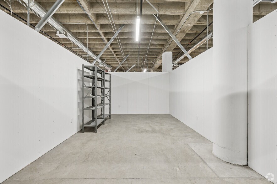 More Photos Of 204 12th St, Des Moines Office For Lease