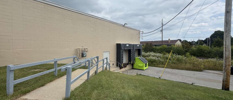 More Photos Of 560-600 N 108th Pl, Wauwatosa Warehouse For Sale