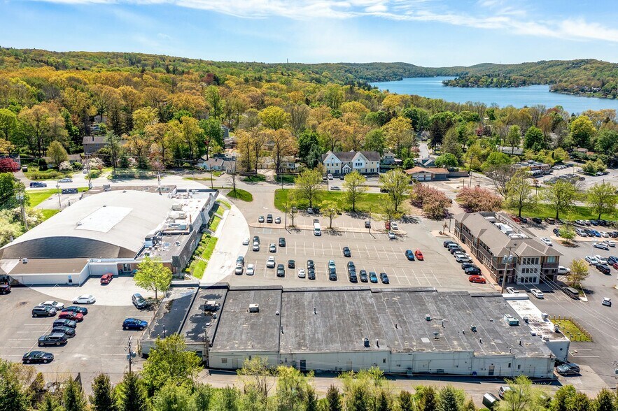 More Photos Of 83 Woodport Rd, Sparta Bowling Alley For Sale