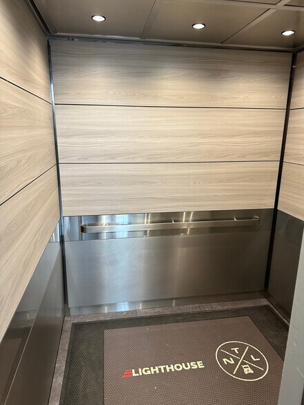 More Photos Of 722 Scott St, Covington Loft Creative Space For Lease