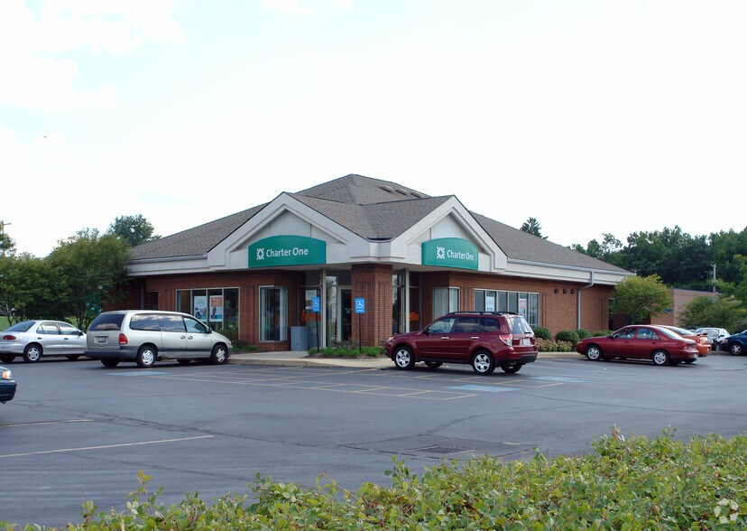 More Photos Of 1492-1540 Canton Rd, Akron Unknown For Lease