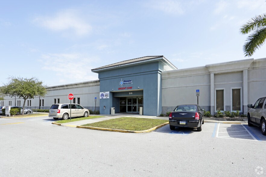More Photos Of 315 75th St W, Bradenton Medical For Lease