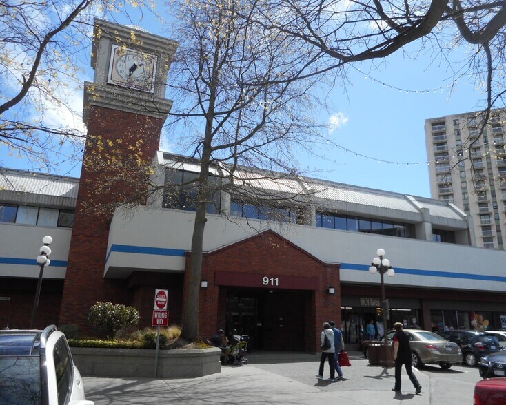Primary Photo Of 911 Yates St, Victoria Storefront For Lease
