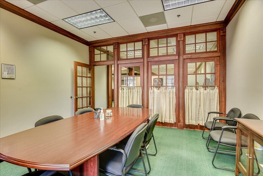 More Photos Of 624 Ellis St, Augusta Office For Sale