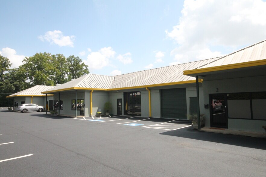 More Photos Of 644 Antone St NW, Atlanta Loft Creative Space For Lease