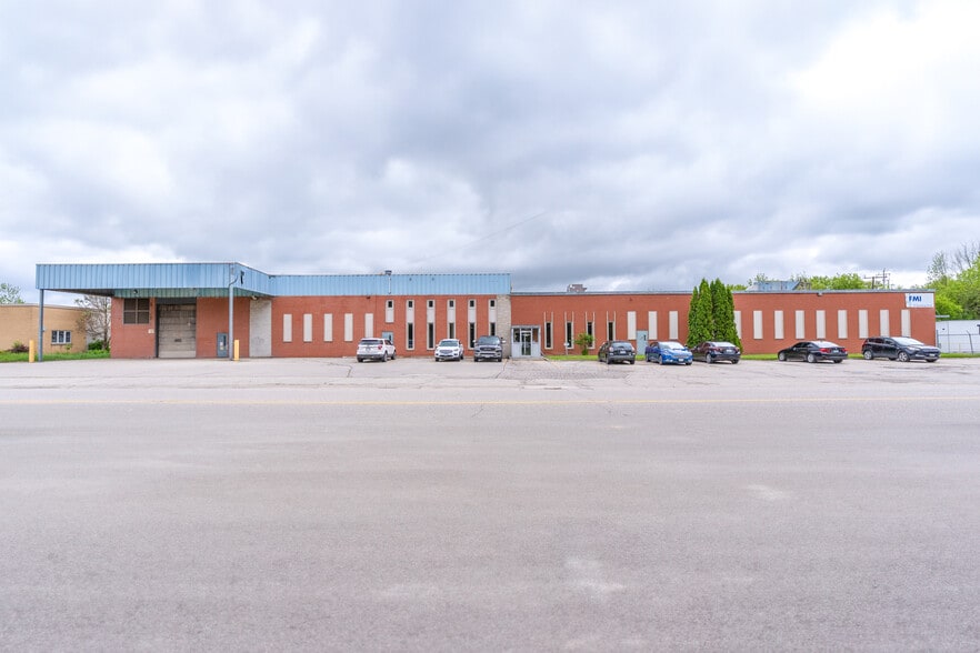 Primary Photo Of 10 Spalding Dr, Brantford Industrial For Sale