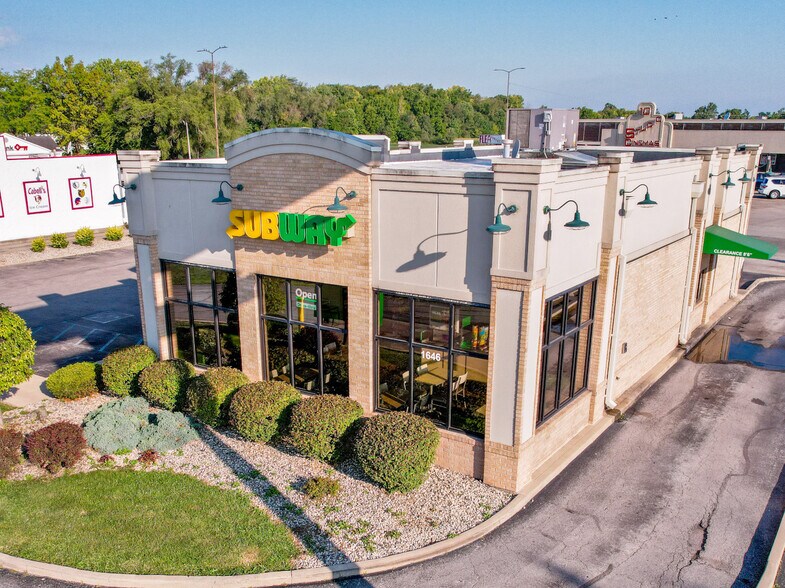 More Photos Of 1624-1644 E State Road 44, Shelbyville Unknown For Lease