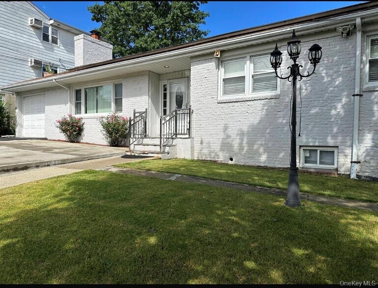 More Photos Of 63 Page ave, Staten Island Land For Sale