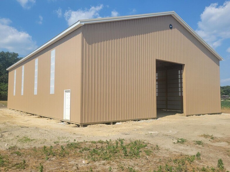 More Photos Of 29655 Connelly Mill Rd, Delmar Industrial For Lease