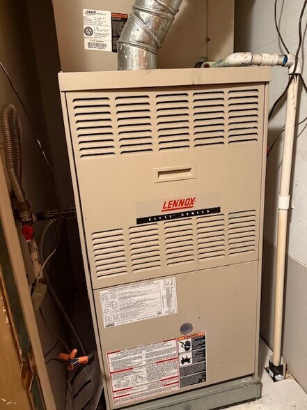 More Photos Of 9200 White Settlement Rd, Fort Worth Medical For Sale