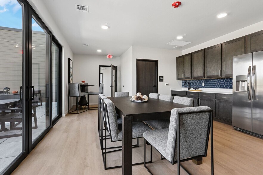 More Photos Of 582 Larsen Orchard Pky, Hobart Apartments For Lease