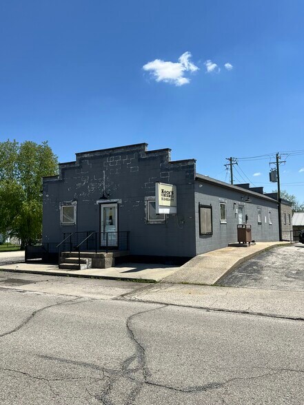 Primary Photo Of 720 S Broadway St, Greensburg Restaurant For Sale