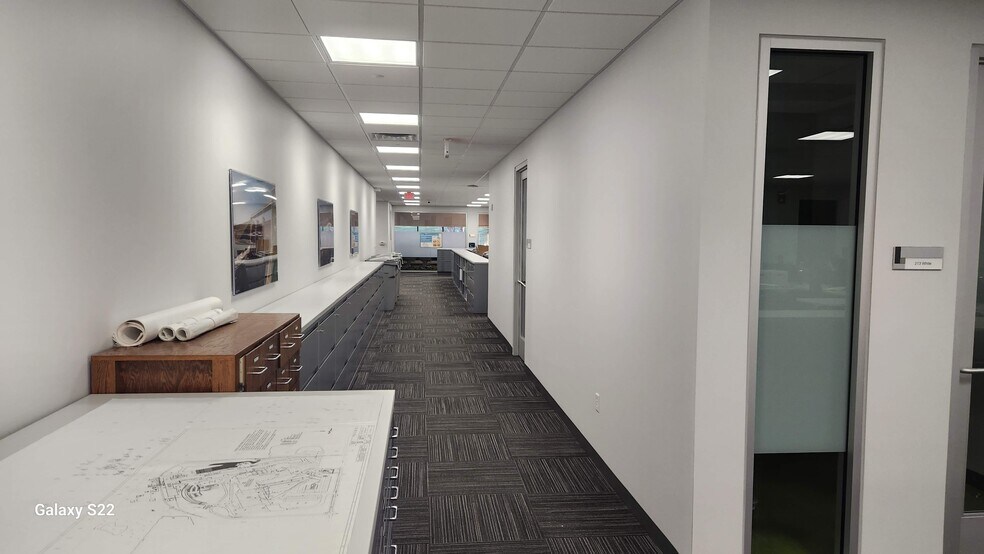 More Photos Of 2985 S Ridge Rd, Green Bay Medical For Lease