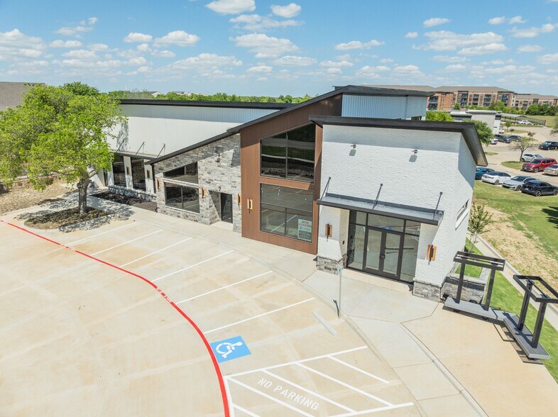 More Photos Of 120 Mitchell rd, Mansfield Medical For Lease