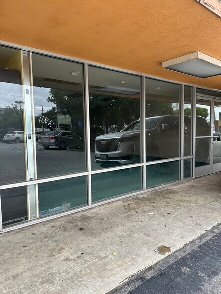 More Photos Of 15112-15212 S Western Ave, Gardena Unknown For Lease