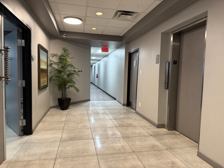 More Photos Of 1810 E Sahara Ave, Las Vegas Office Residential For Sale