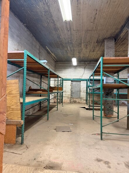 More Photos Of 2735 Huff Dr, Lawrenceville Industrial For Lease