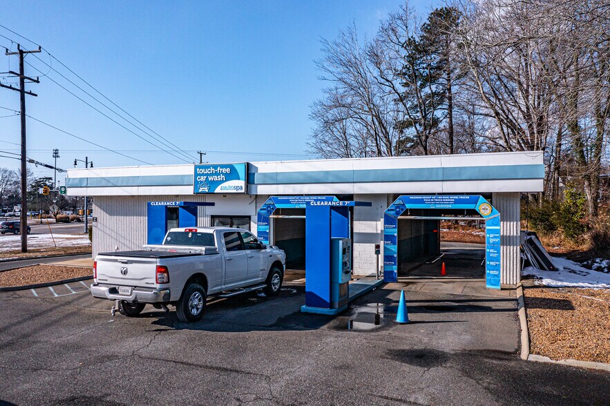 More Photos Of 516 14th st, West Point Carwash For Sale