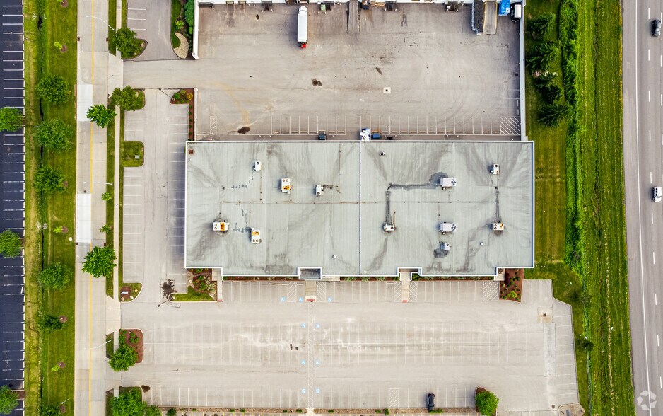 More Photos Of 6750 Miller Rd, Brecksville Flex For Lease