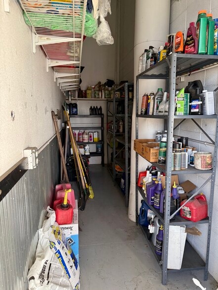 More Photos Of 5745 Independence St, Arvada Auto Repair For Sale