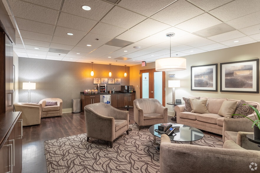 More Photos Of 11140 Rockville Pike, Rockville Office For Lease