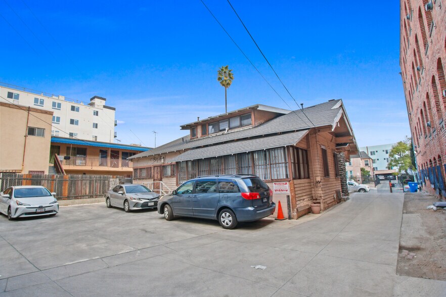 More Photos Of 863 S St Andrews Pl, Los Angeles Apartments For Sale