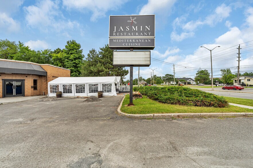 More Photos Of 1151 Ogilvie Rd, Ottawa Restaurant For Sale
