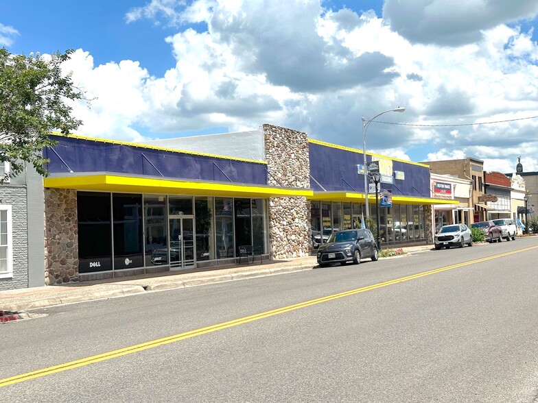 Primary Photo Of 314 N Washington St, Beeville Storefront For Sale