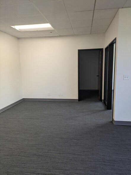 More Photos Of 133 Mission St, Santa Cruz Medical For Lease