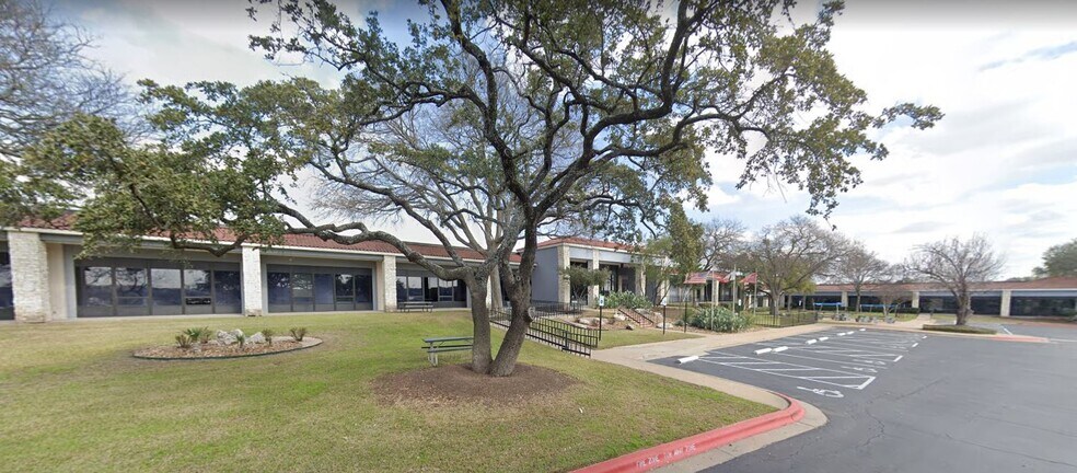 More Photos Of 9001 I-35 N, Austin Office For Lease