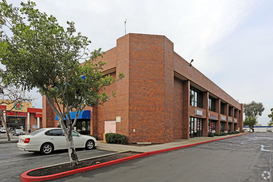 Primary Photo Of 7323 Convoy Ct, San Diego Office For Lease