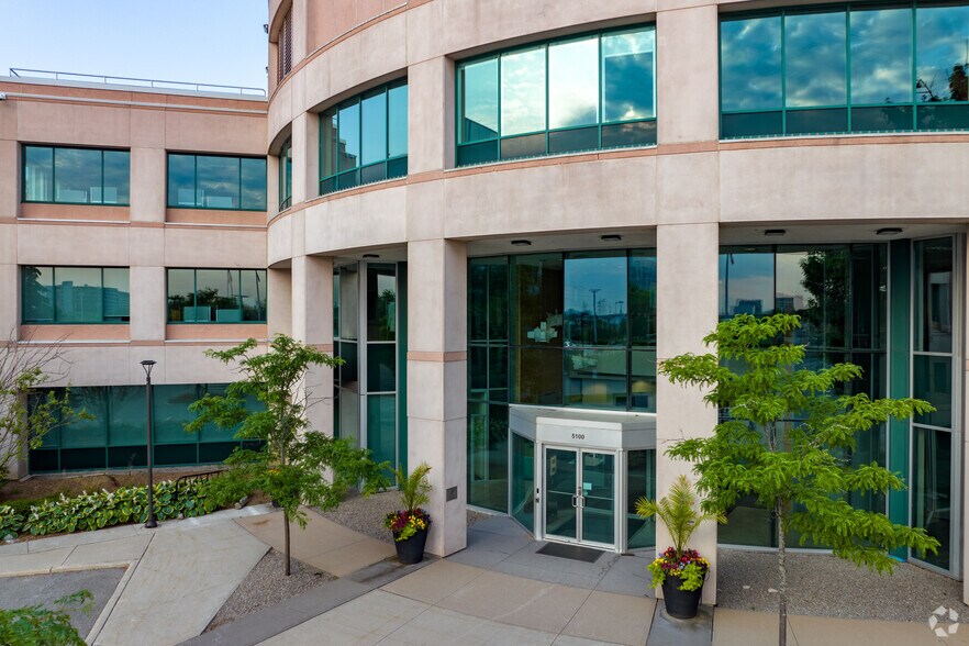 More Photos Of 5100 Spectrum Way, Mississauga Office For Sale