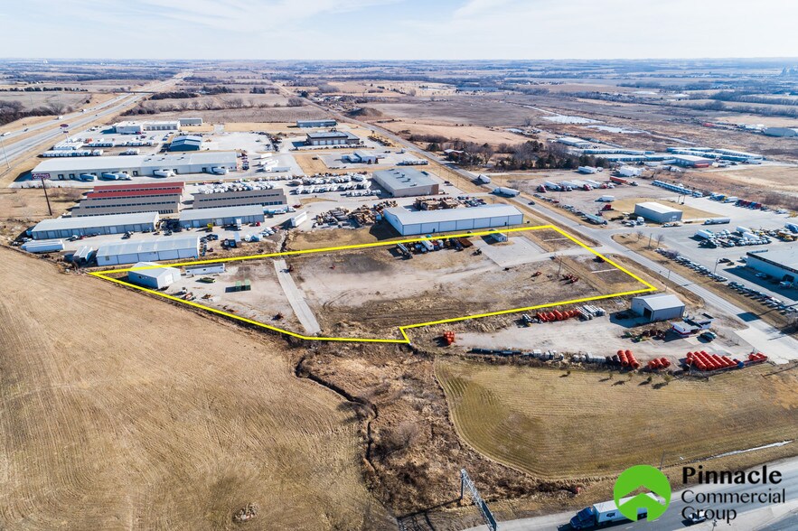 More Photos Of 5700 Arbor Rd, Lincoln Service For Sale