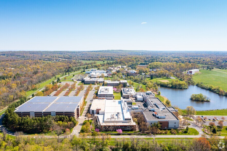 More Photos Of 311 Pennington Rocky Hill Rd, Pennington Research And Development For Lease