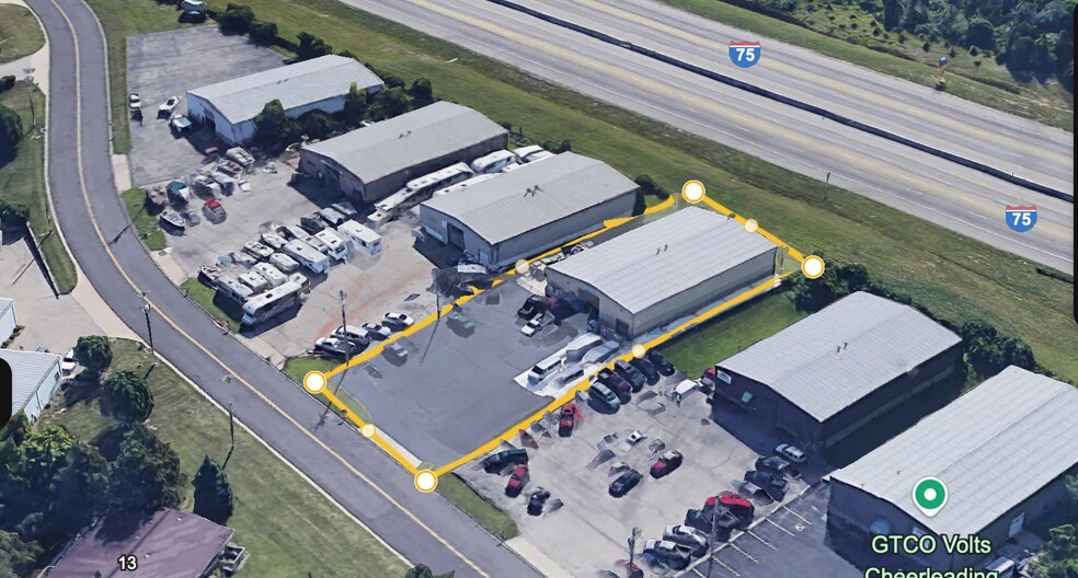 More Photos Of 440 Conover Dr, Franklin Service For Lease