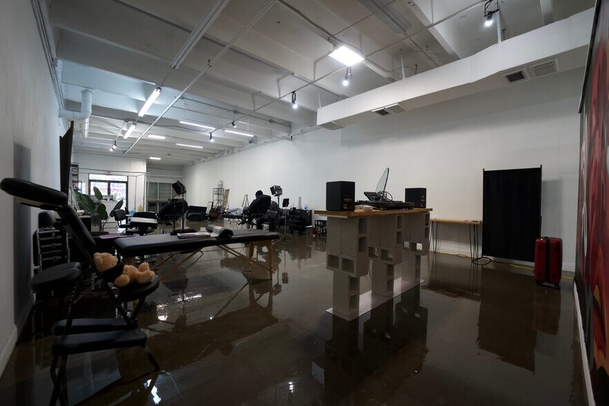 More Photos Of 2401 NW 5th Ave, Miami Storefront For Lease