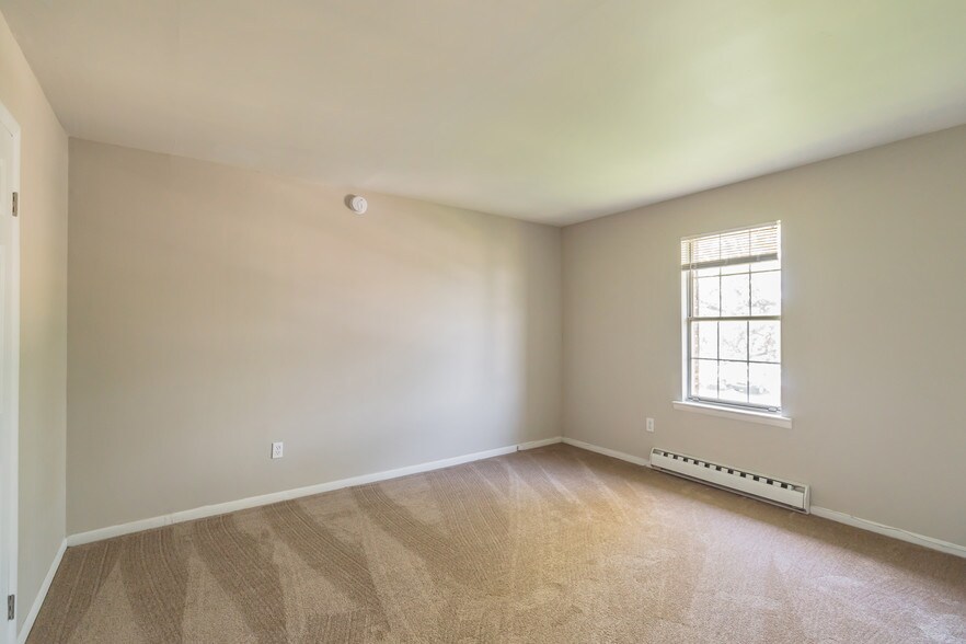 More Photos Of 372-390 W Minor St, Emmaus Apartments For Sale