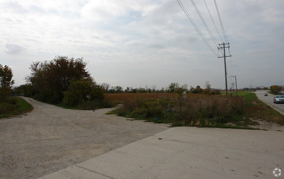 More Photos Of E Boughton Rd, Bolingbrook Land For Sale