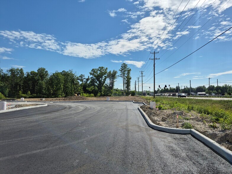 More Photos Of 1415 State Route 28, Loveland General Retail For Lease