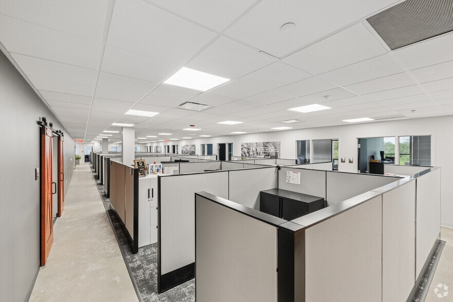 More Photos Of 371 Hoes Ln, Piscataway Office For Sale