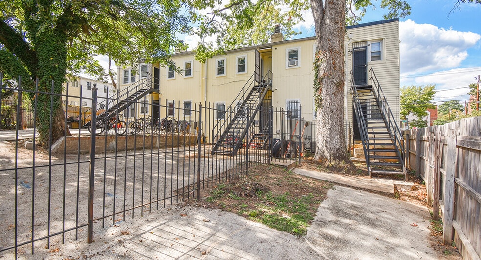More Photos Of 5611-5615 7th St NW, Washington Apartments For Sale