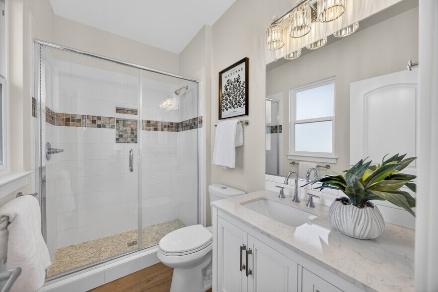 More Photos Of 25265 Carlsbad Ave, Davis Apartments For Sale