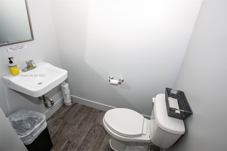 More Photos Of 1806 N Flamingo Rd, Pembroke Pines Medical For Lease