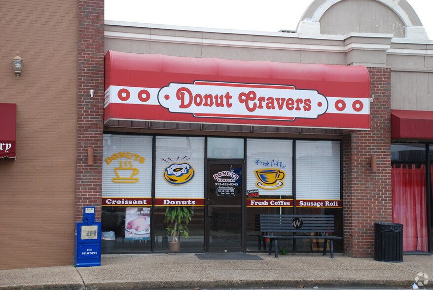 More Photos Of 209 N Ballard Ave, Wylie Storefront For Lease