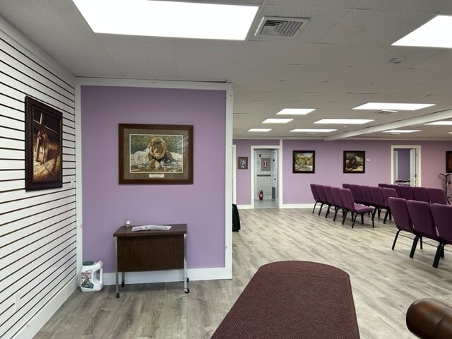 More Photos Of 4482 Middle Country Rd, Calverton Medical For Lease